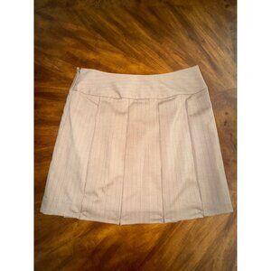 NWT! Express Design Studio Cream Beige Pinstripe Pleated Mini Skirt - Size 0